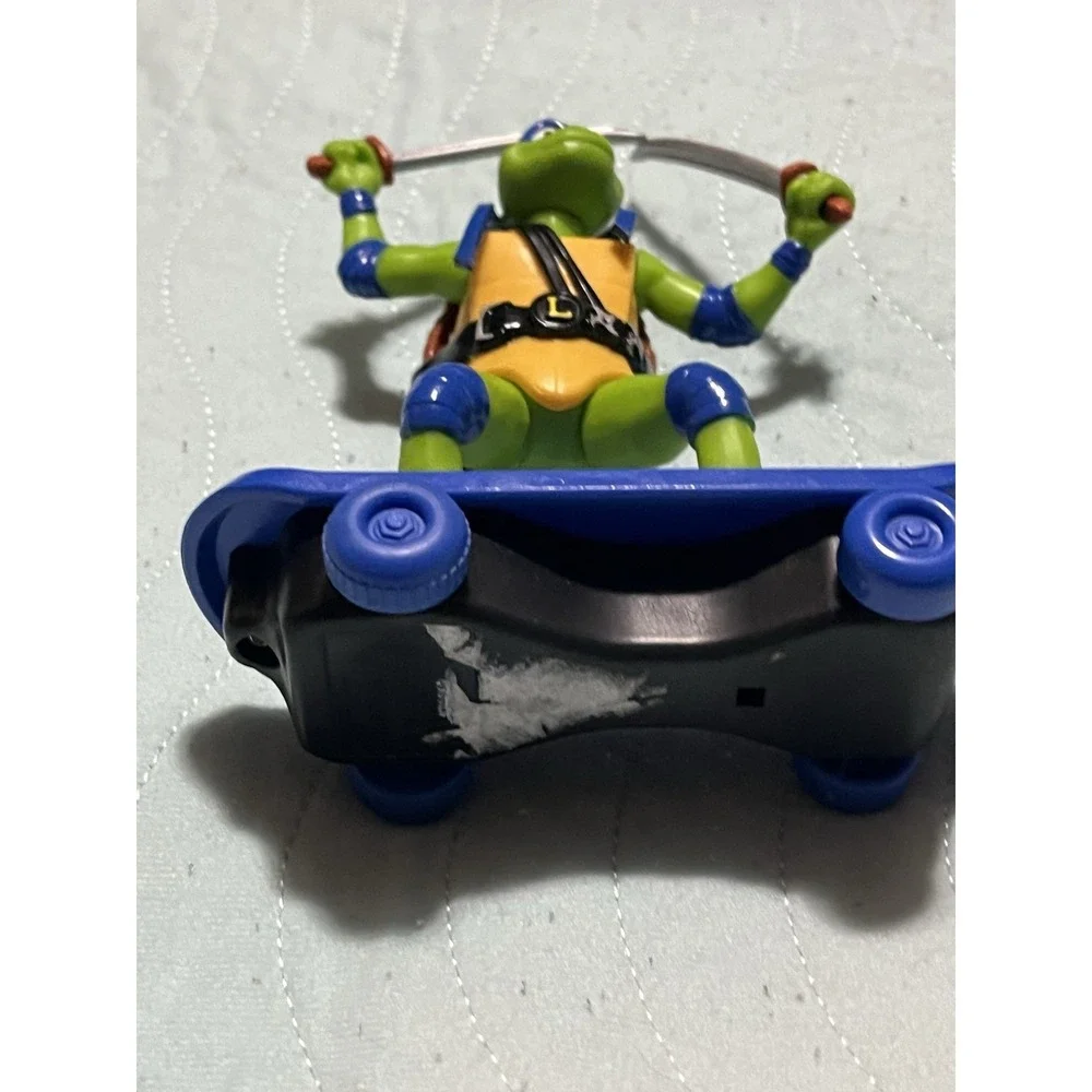 Teenage Mutant Ninja Turtles Leonardo Sewer Shredder Figure -‎ 5